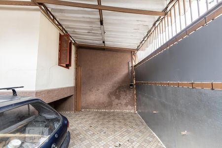 Casa para alugar com 163m², 2 quartos e 3 vagas Casa para alugar com 163m², 2 quartos e 3 vagasGaragem