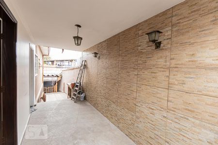Casa para alugar com 163m², 2 quartos e 3 vagas Casa para alugar com 163m², 2 quartos e 3 vagasÁrea Externa