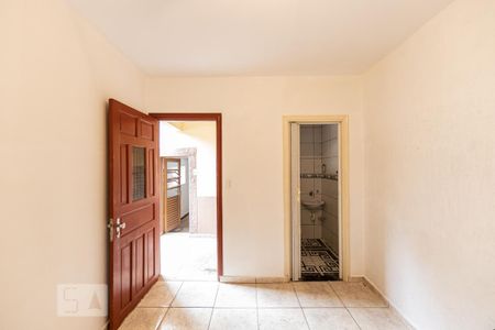 Casa para alugar com 163m², 2 quartos e 3 vagas Casa para alugar com 163m², 2 quartos e 3 vagasQuarto fundos