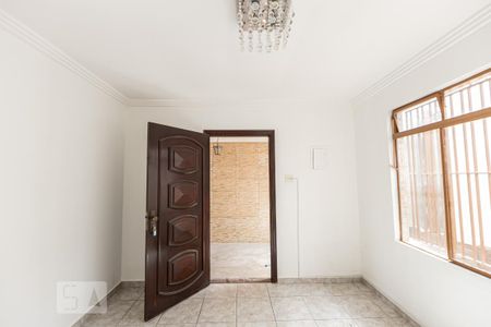Sala de casa para alugar com 2 quartos, 163m² em Vila Invernada, São Paulo