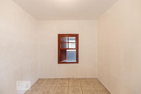 Casa para alugar com 163m², 2 quartos e 3 vagas Casa para alugar com 163m², 2 quartos e 3 vagasQuarto fundos