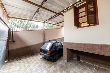 Casa para alugar com 163m², 2 quartos e 3 vagas Casa para alugar com 163m², 2 quartos e 3 vagasGaragem