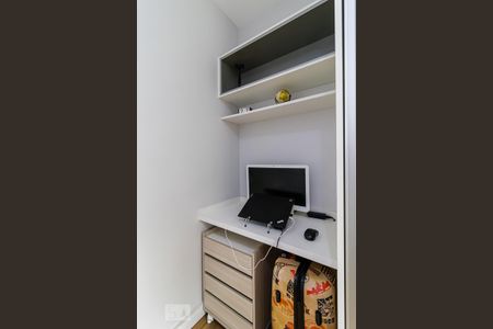 Apartamento para alugar com 64m², 2 quartos e 1 vaga Apartamento para alugar com 64m², 2 quartos e 1 vagaQuarto