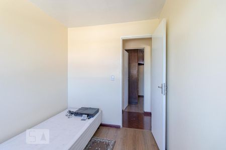 Quarto 1 de apartamento para alugar com 3 quartos, 66m² em Novo Mundo, Curitiba