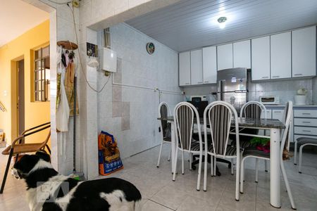 Casa à venda com 308m², 5 quartos e 3 vagas Casa à venda com 308m², 5 quartos e 3 vagasCozinha