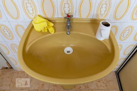 Casa à venda com 308m², 5 quartos e 3 vagas Casa à venda com 308m², 5 quartos e 3 vagasBanheiro da suíte