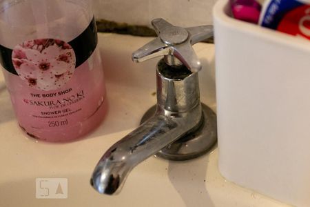 Casa à venda com 308m², 5 quartos e 3 vagas Casa à venda com 308m², 5 quartos e 3 vagasBanheiro