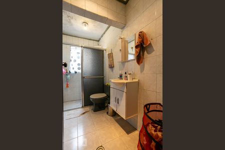 Casa à venda com 308m², 5 quartos e 3 vagas Casa à venda com 308m², 5 quartos e 3 vagasBanheiro