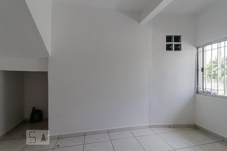 Sala de casa para alugar com 1 quarto, 75m² em Vila Santo Estéfano, São Paulo