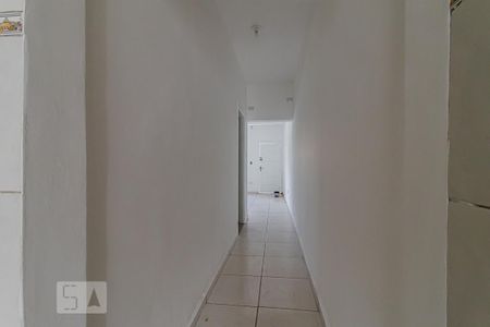 Corredor de casa para alugar com 1 quarto, 75m² em Vila Santo Estéfano, São Paulo