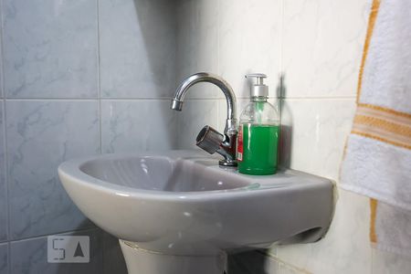 Casa à venda com 134m², 3 quartos e 2 vagas Casa à venda com 134m², 3 quartos e 2 vagasBanheiro da Suíte