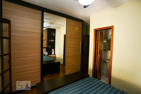 Casa à venda com 134m², 3 quartos e 2 vagas Casa à venda com 134m², 3 quartos e 2 vagassuíte