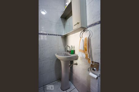 Casa à venda com 134m², 3 quartos e 2 vagas Casa à venda com 134m², 3 quartos e 2 vagasBanheiro da Suíte