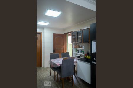 Casa para alugar com 500m², 5 quartos e 8 vagascozinha