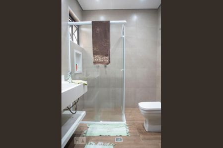 Casa para alugar com 500m², 5 quartos e 8 vagasbanheiro suite 3