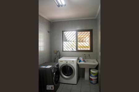 Casa para alugar com 500m², 5 quartos e 8 vagasÁrea de Serviço