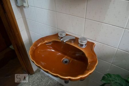 Casa para alugar com 500m², 5 quartos e 8 vagaslavabo