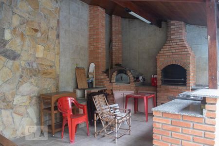 Casa para alugar com 500m², 5 quartos e 8 vagasChurrasqueira