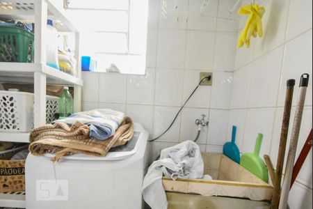 Casa à venda com 180m², 3 quartos e 1 vagaLavanderia