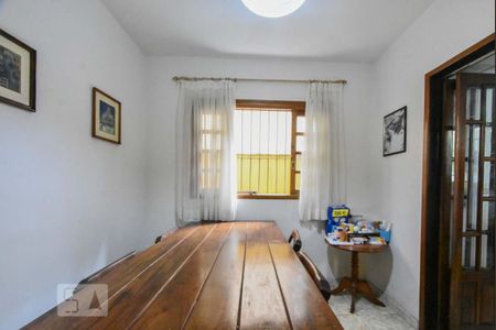 Casa à venda com 180m², 3 quartos e 1 vagaSala de Jantar