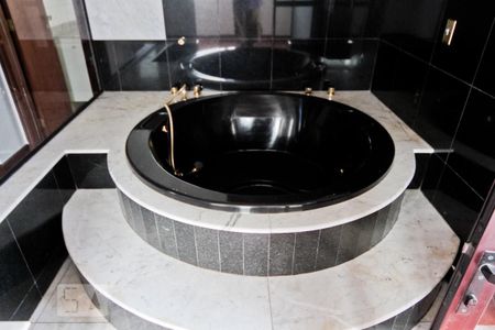 Apartamento à venda com 157m², 2 quartos e 3 vagasSuíte