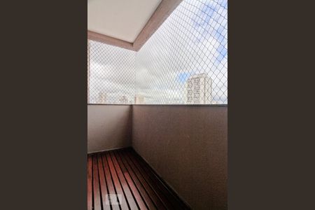 Apartamento à venda com 157m², 2 quartos e 3 vagasVaranda