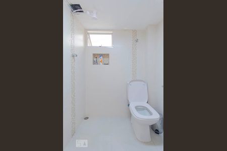 Casa à venda com 140m², 2 quartos e 2 vagas Casa à venda com 140m², 2 quartos e 2 vagasLavabo Área Gourmet