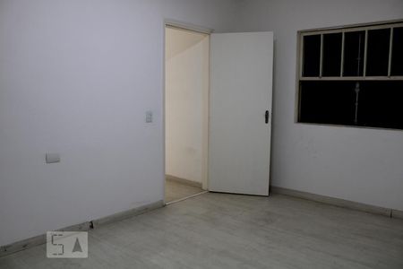 Casa à venda com 190m², 3 quartos e 2 vagasQuarto 2