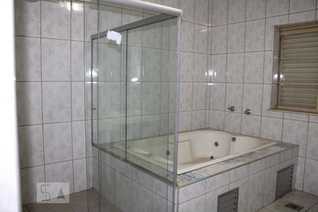 Banheiro do Quarto 1 de casa para alugar com 3 quartos, 190m² em Bonfim, Campinas