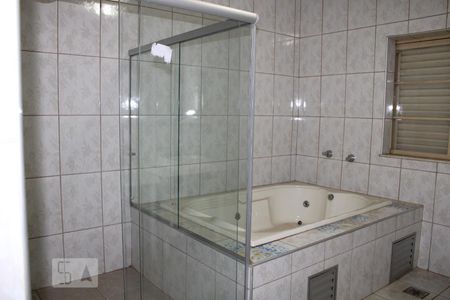 Casa à venda com 190m², 3 quartos e 2 vagasBanheiro do Quarto 1