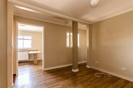 Sala  de casa à venda com 4 quartos, 250m² em Jardim Coimbra, São Paulo