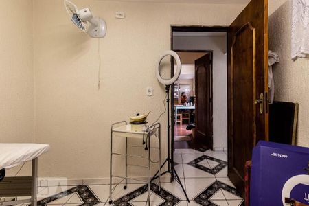 Casa à venda com 250m², 4 quartos e 2 vagasQuarto reversível 4