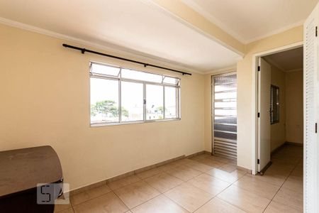 Casa à venda com 250m², 4 quartos e 2 vagasSala piso superior 