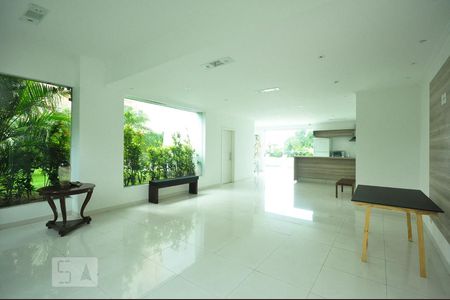 Apartamento à venda com 129m², 2 quartos e 2 vagasSalão de festa