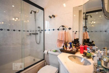 Apartamento à venda com 129m², 2 quartos e 2 vagasBanheiro