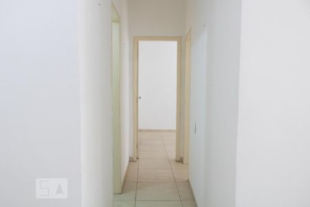 Corredor de apartamento para alugar com 2 quartos, 82m² em Barra da Tijuca, Rio de Janeiro