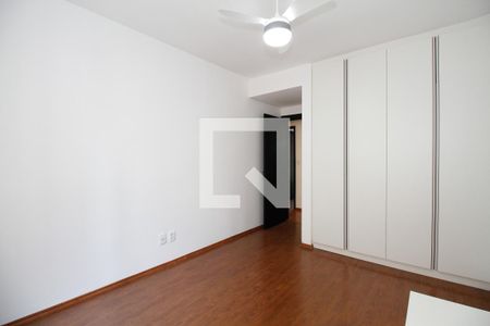 Quarto de apartamento para alugar com 3 quartos, 150m² em Cerqueira César, São Paulo