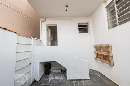 Casa de condomínio para alugar com 50m², 1 quarto e sem vaga Casa de condomínio para alugar com 50m², 1 quarto e sem vagaQuintal