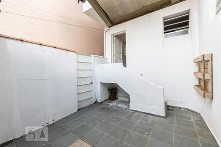 Casa de condomínio para alugar com 50m², 1 quarto e sem vaga Casa de condomínio para alugar com 50m², 1 quarto e sem vagaQuintal