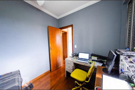 Apartamento à venda com 140m², 3 quartos e 1 vagaQuarto 2