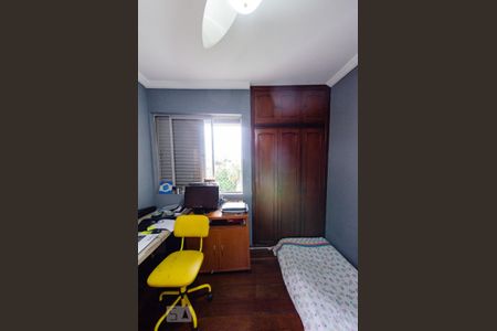 Apartamento à venda com 140m², 3 quartos e 1 vagaQuarto 2