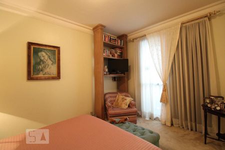 Apartamento à venda com 260m², 4 quartos e 2 vagasSuíte 1