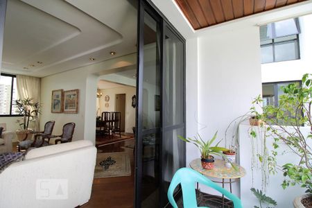 Apartamento à venda com 260m², 4 quartos e 2 vagasvaranda