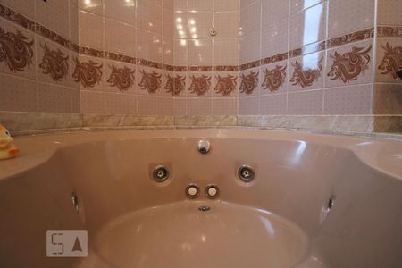 Apartamento à venda com 260m², 4 quartos e 2 vagasBanheiro da Suíte 1