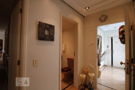 Apartamento à venda com 260m², 4 quartos e 2 vagasHall de Entrada