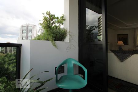 Apartamento à venda com 260m², 4 quartos e 2 vagasvaranda