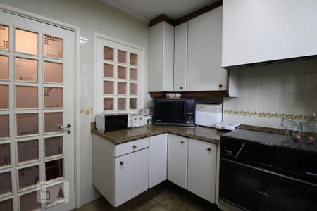 Apartamento à venda com 260m², 4 quartos e 2 vagasCozinha