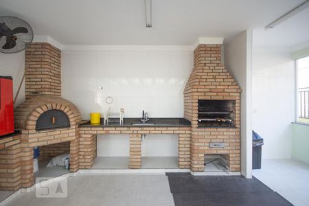 Apartamento para alugar com 60m², 2 quartos e 2 vagasÁrea comum - Churrasqueira