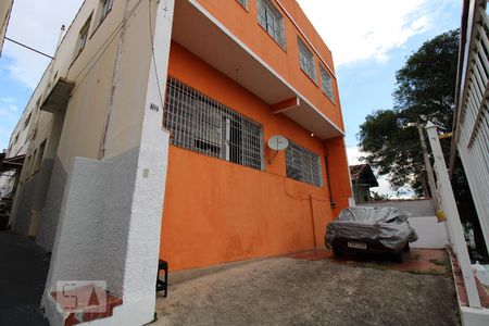 Fachada do prédio de kitnet/studio para alugar com 8 quartos, 1300m² em Jardim Chapadão, Campinas
