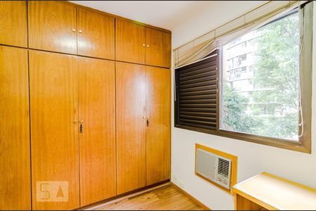 Apartamento à venda com 60m², 2 quartos e 2 vagas Apartamento à venda com 60m², 2 quartos e 2 vagasQuarto 2